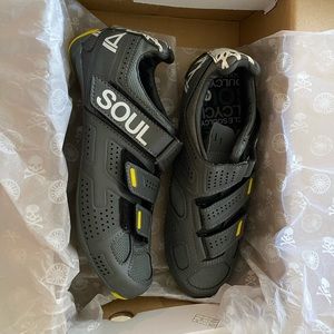 MUST GO SOUL CYCLE CYCLING SHOES